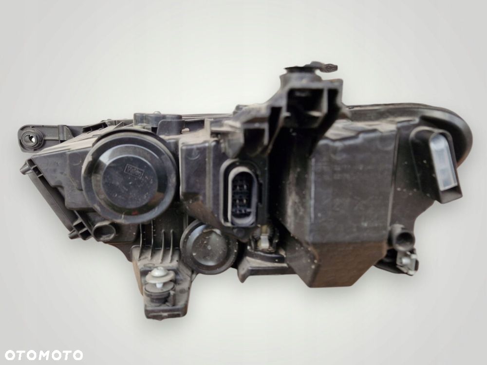 VW VOLKSWAGEN PASSAT B8 LIFT PRZEDNIA LAMPA PRAWA FULL LED USZKODZONE SZKŁ - 4