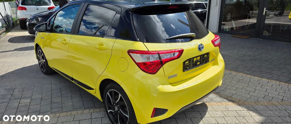 Toyota Yaris - 4