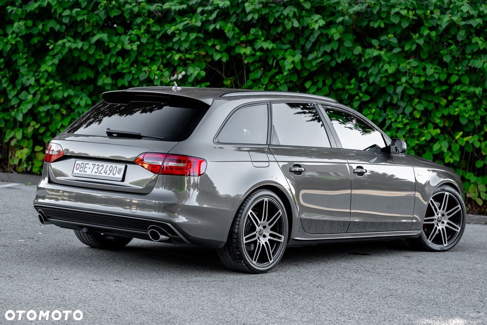 Audi A4 Avant 3.0 TDI DPF quattro S tronic S line Sportpaket - 13