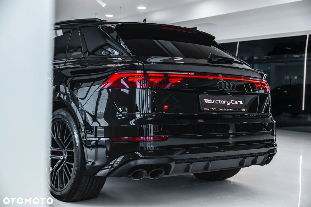 Audi SQ8 - 20