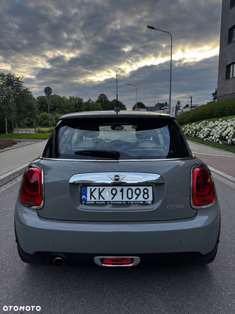 MINI Cooper Standard - 9