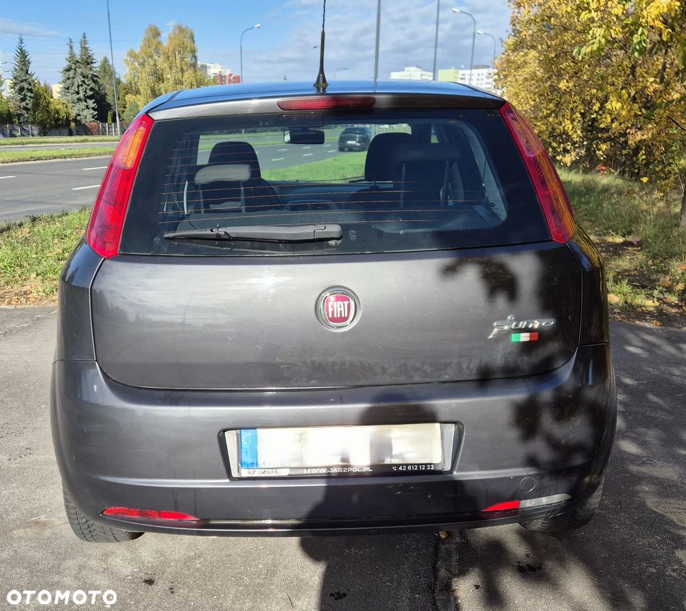 Fiat Grande Punto - 4
