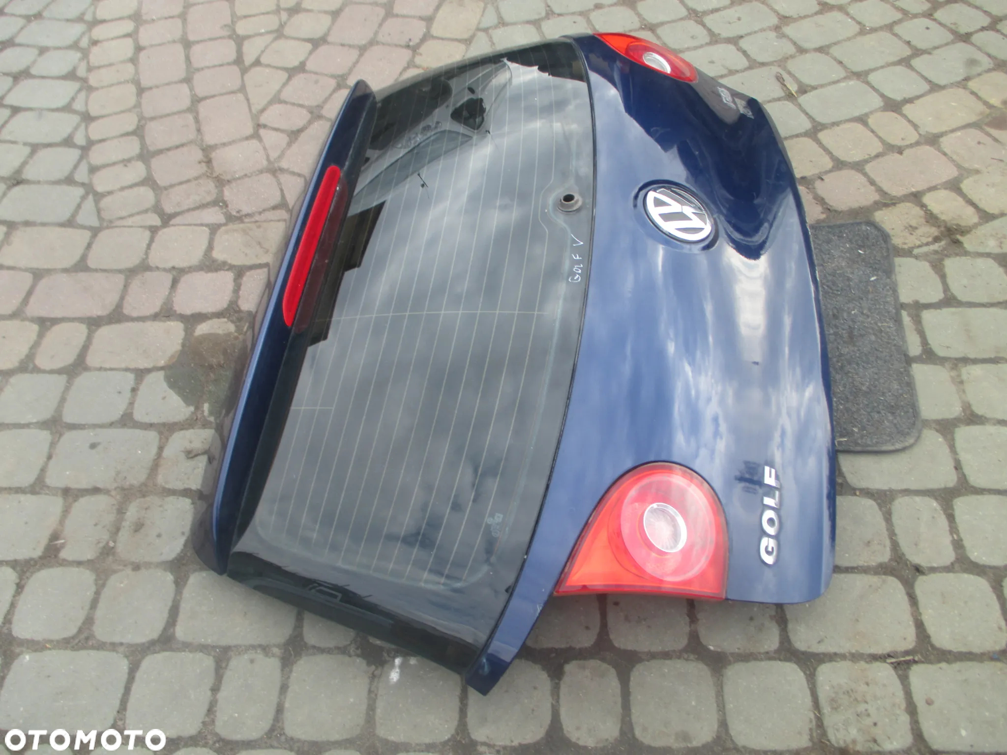 klapa Golf V - 5