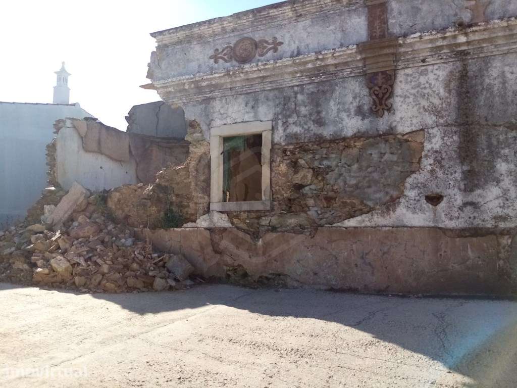 Duas Moradias Antigas com Terreno e Vista Serra, Alte, Loulé, Algarve - Grande imagem: 3/25