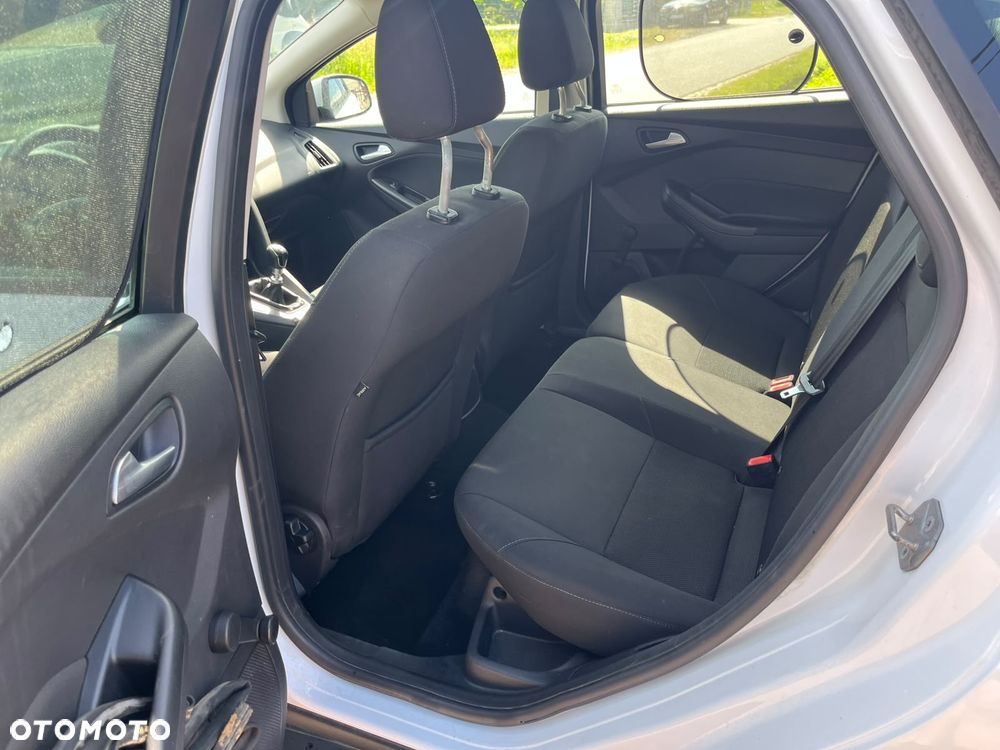 Ford Focus 1.5 TDCi DPF Start-Stopp-System Trend - 14