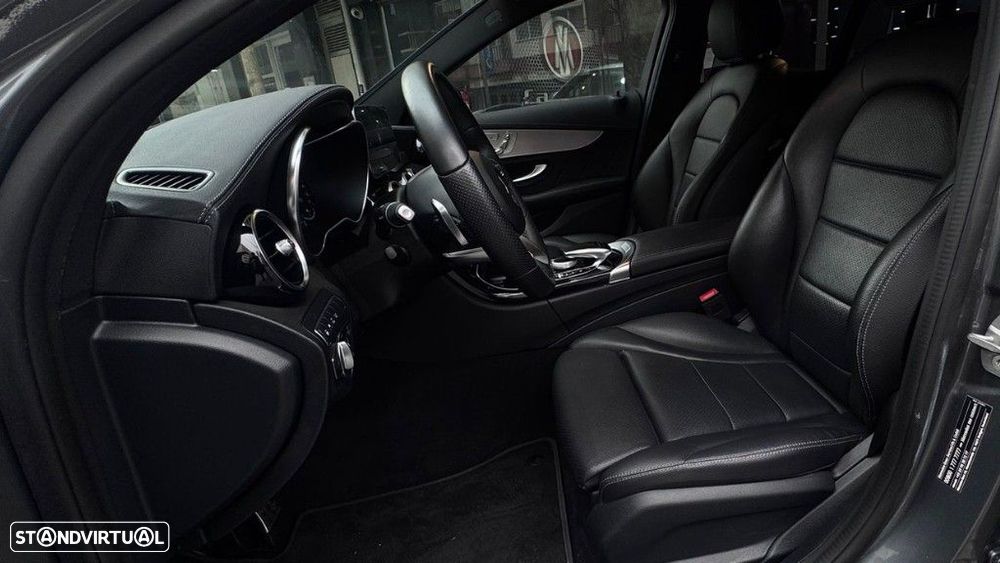 Mercedes-Benz C 300 de AMG Line - 12