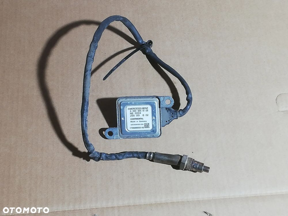 Sonda czujnik NOX Mercedes W205 W213 2.2 A0009050108