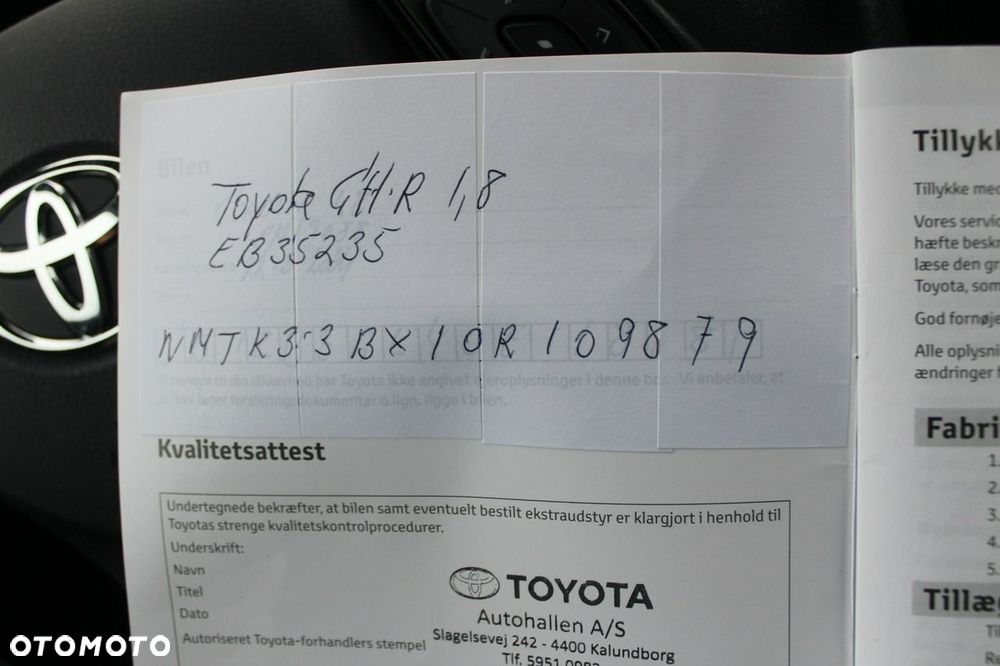 Toyota C-HR 1.8 Hybrid Executive - 21