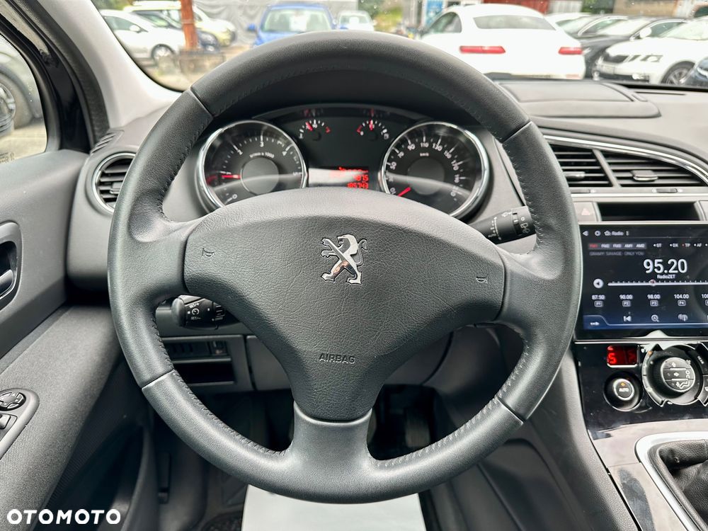 Peugeot 5008 HDI FAP 115 Style - 19