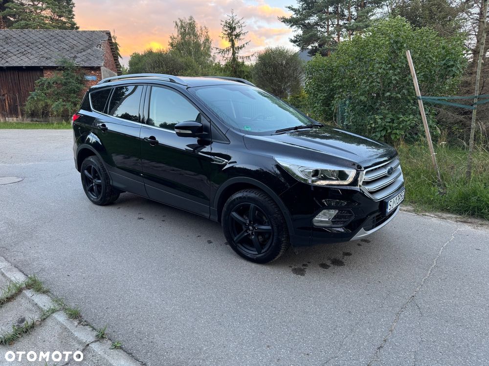 Ford Kuga 1.5 EcoBoost 2x4 Titanium - 5
