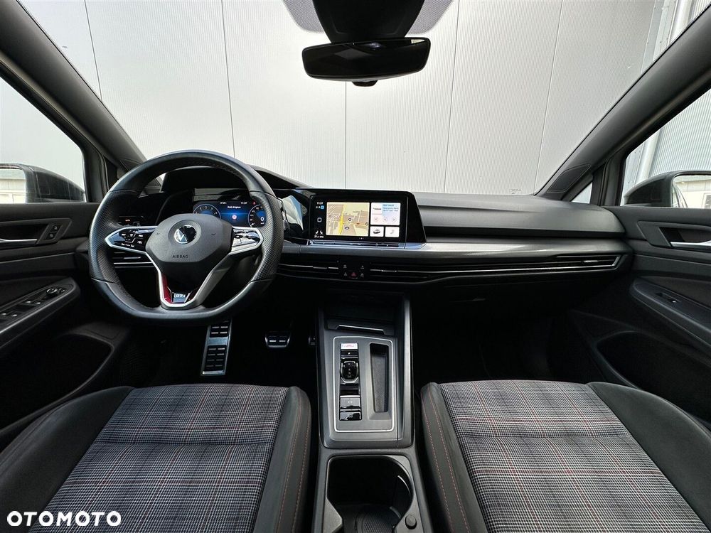 Volkswagen Golf VIII 2.0 TSI GTI DSG - 5