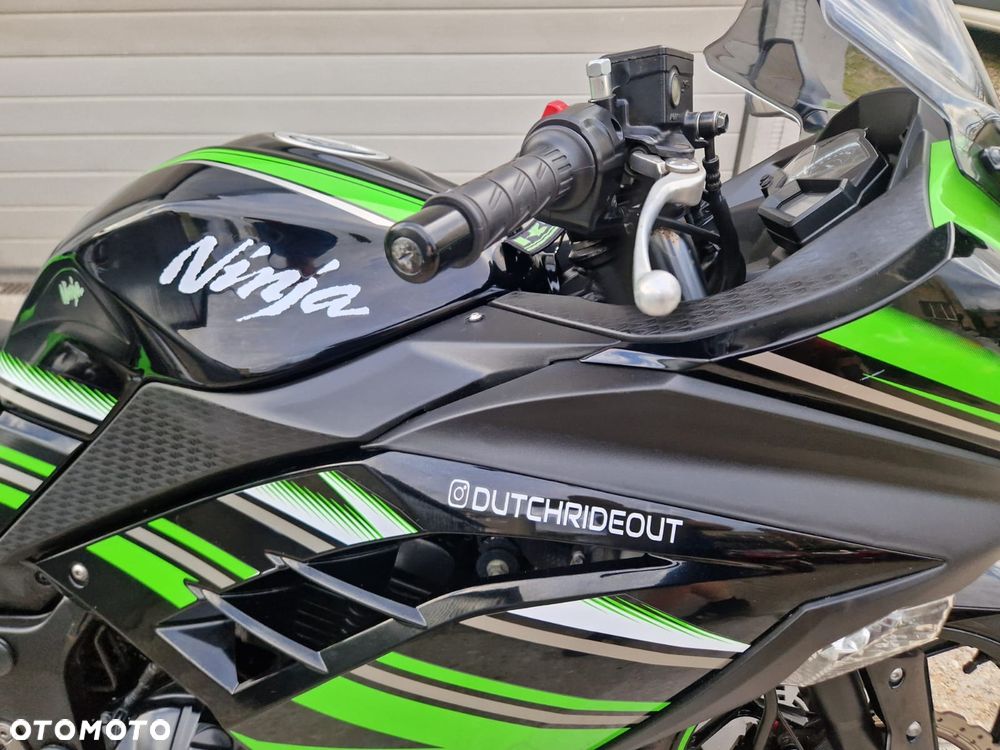 Kawasaki Ninja 300 ABS - 14
