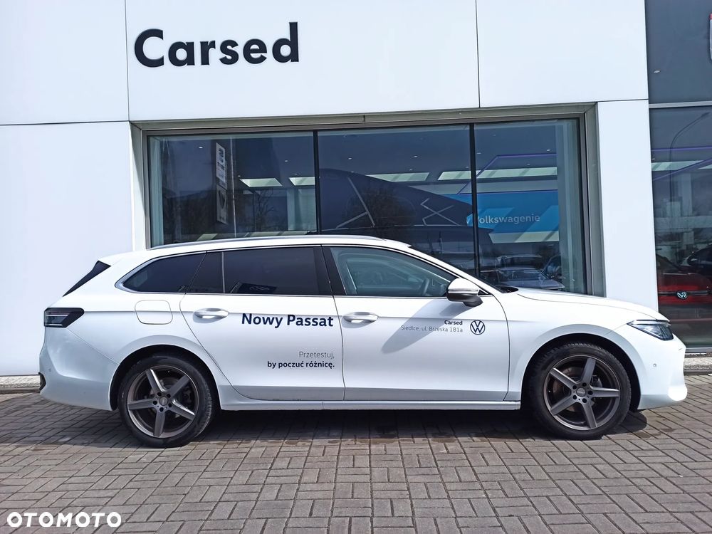 Volkswagen Passat Variant 1.5 TSI EVO Elegance DSG - 3
