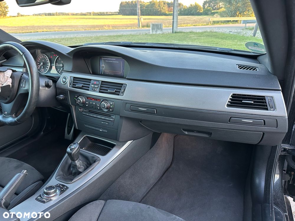 BMW Seria 3 320d M Sport Edition - 25