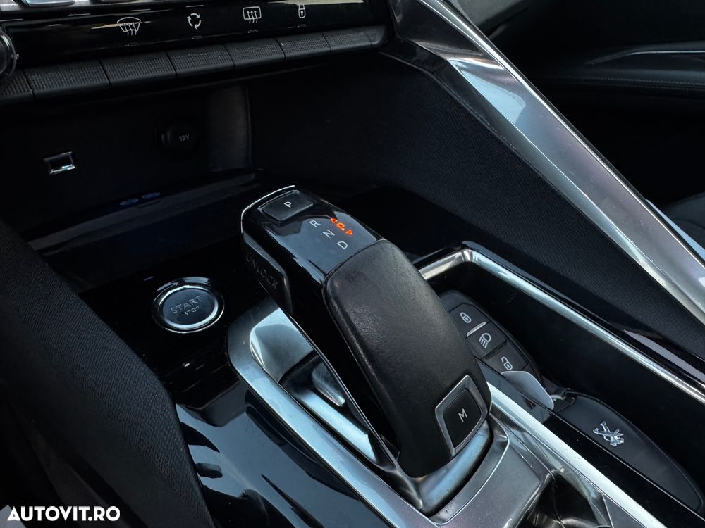 Peugeot 3008 1.6 BlueHDI S&S EAT6 GT-Line - 9