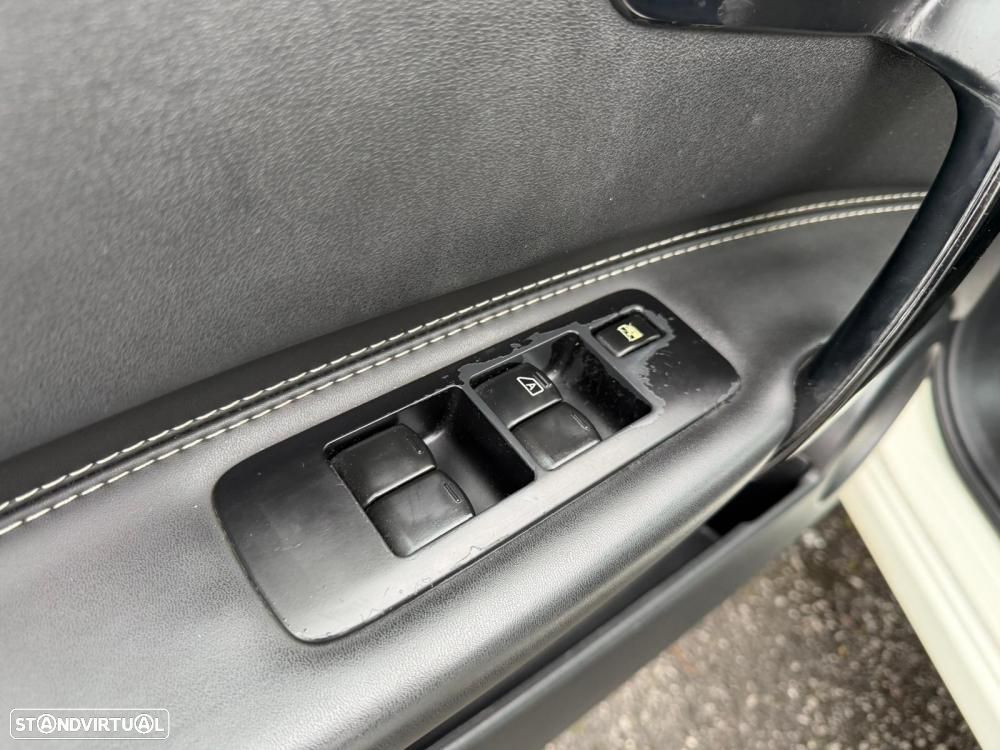 Nissan Qashqai +2 1.6 dCi Tekna Premium 18 360 S&S - 15