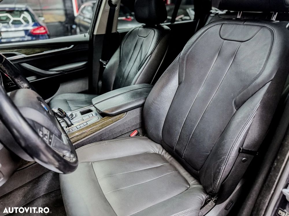 BMW X5 xDrive35i - 25