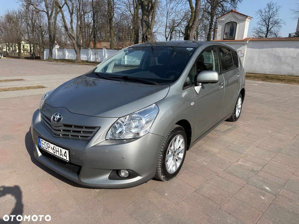 Toyota Verso 2.0 D-4D Travel - 18