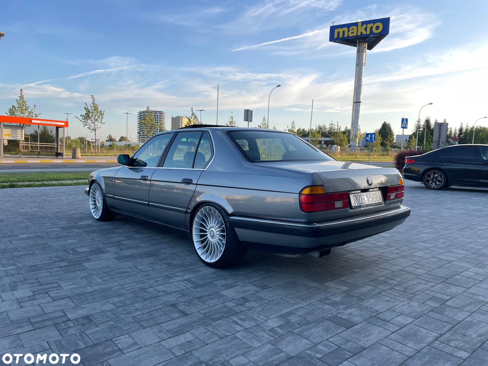 BMW Seria 7 - 4