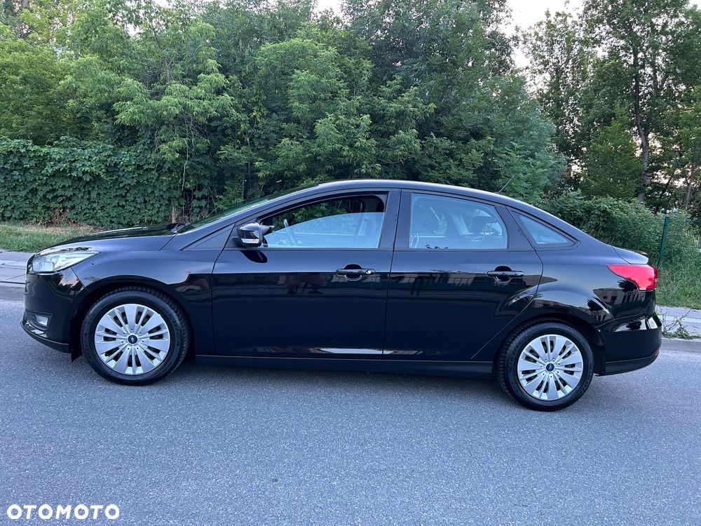 Ford Focus 1.6 Trend - 26