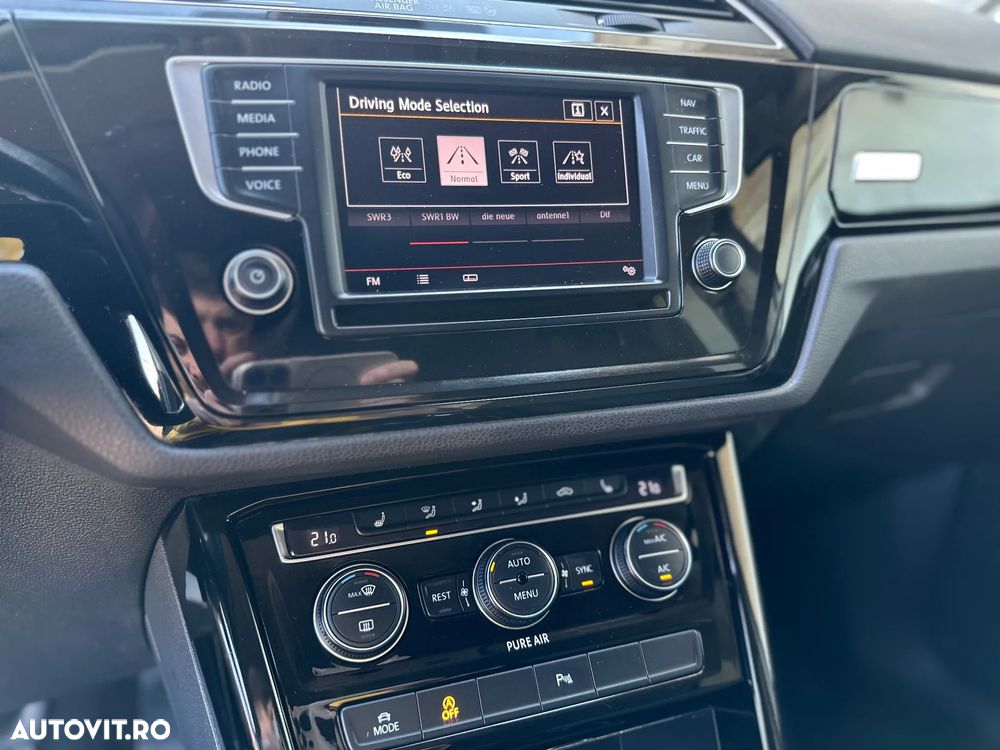 Volkswagen Touran 2.0 TDI SCR (BlueMotion Technology) Highline - 22