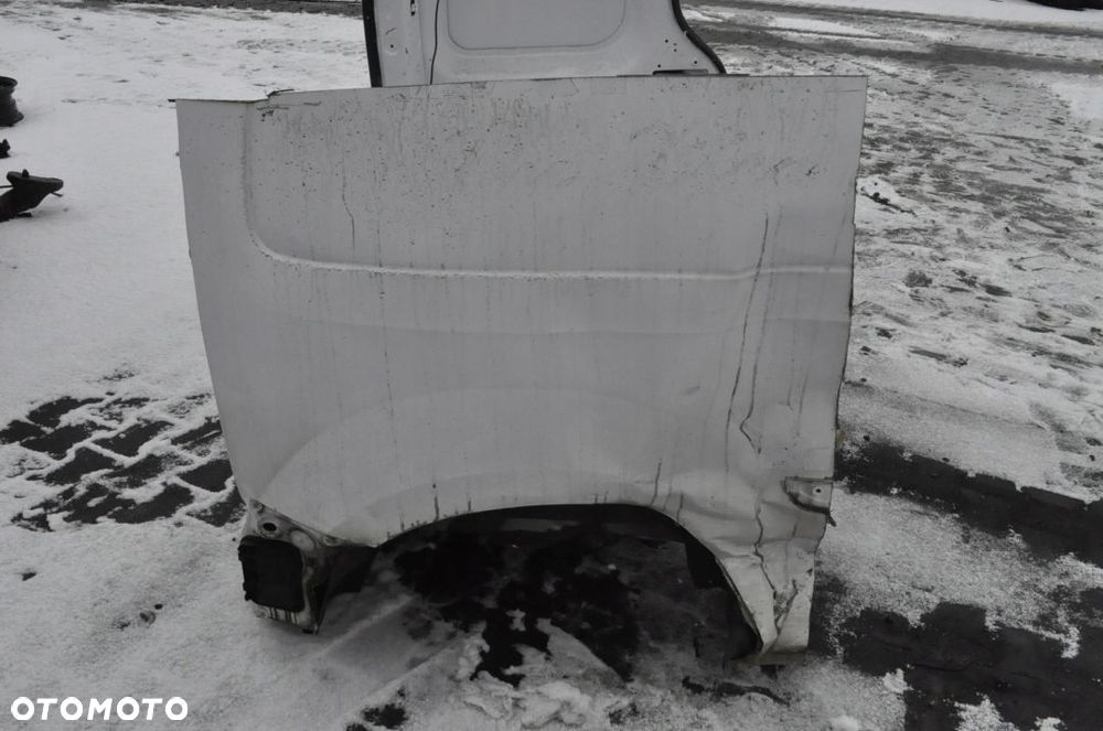 MERCEDES CITAN W415 PAS BŁOTNIK CAŁY TYŁ DUPA - 13