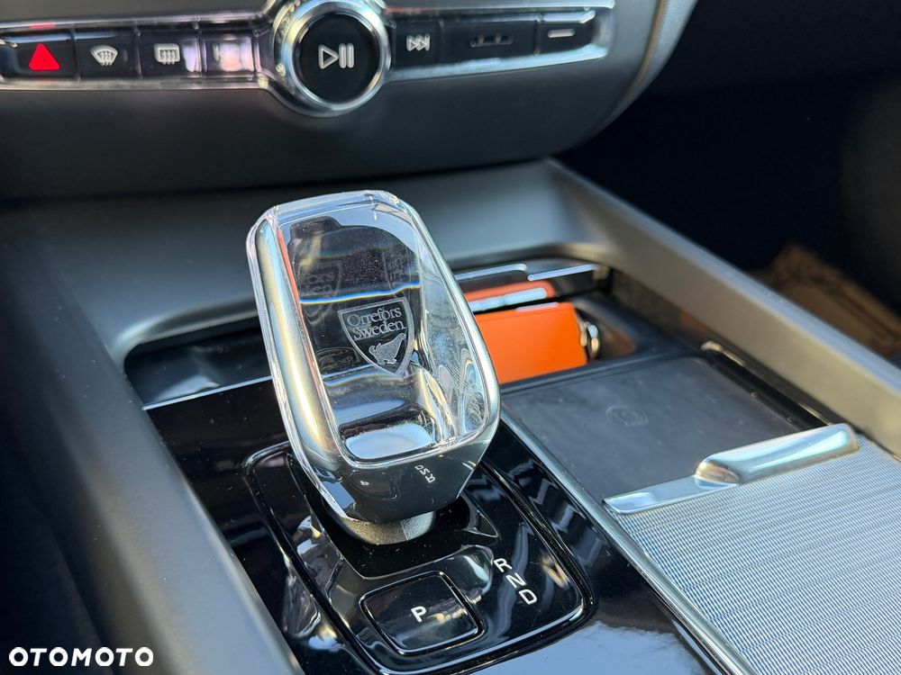 Volvo V60 B4 D Geartronic RDesign - 17