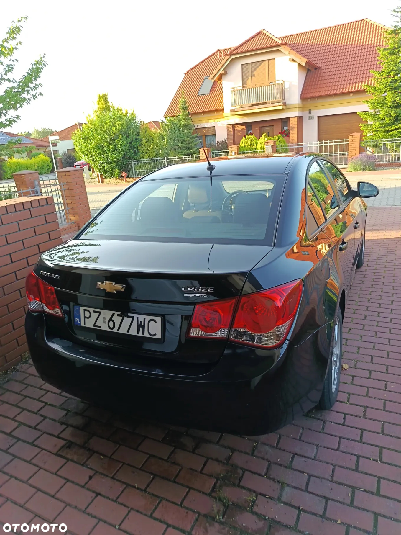 Chevrolet Cruze 1.8 LS+ - 14