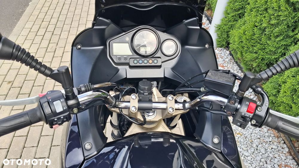 Yamaha TDM - 11