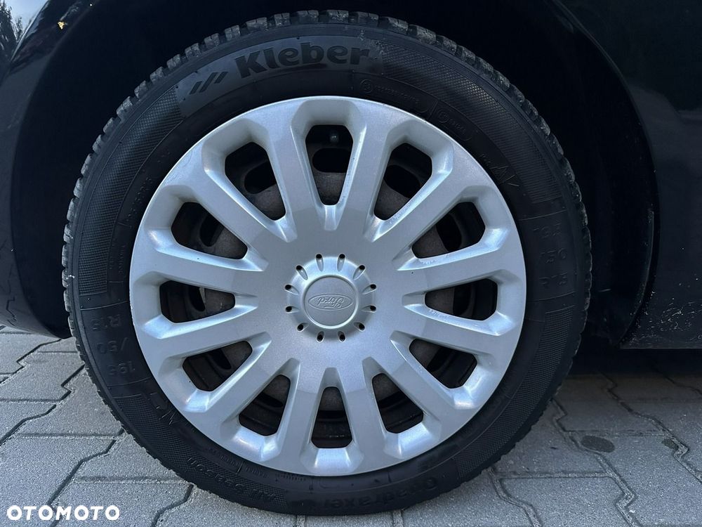 Ford Fiesta - 35