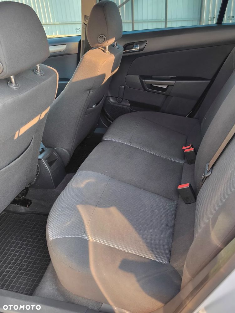 Opel Astra 1.6 Enjoy EasyTronic - 10