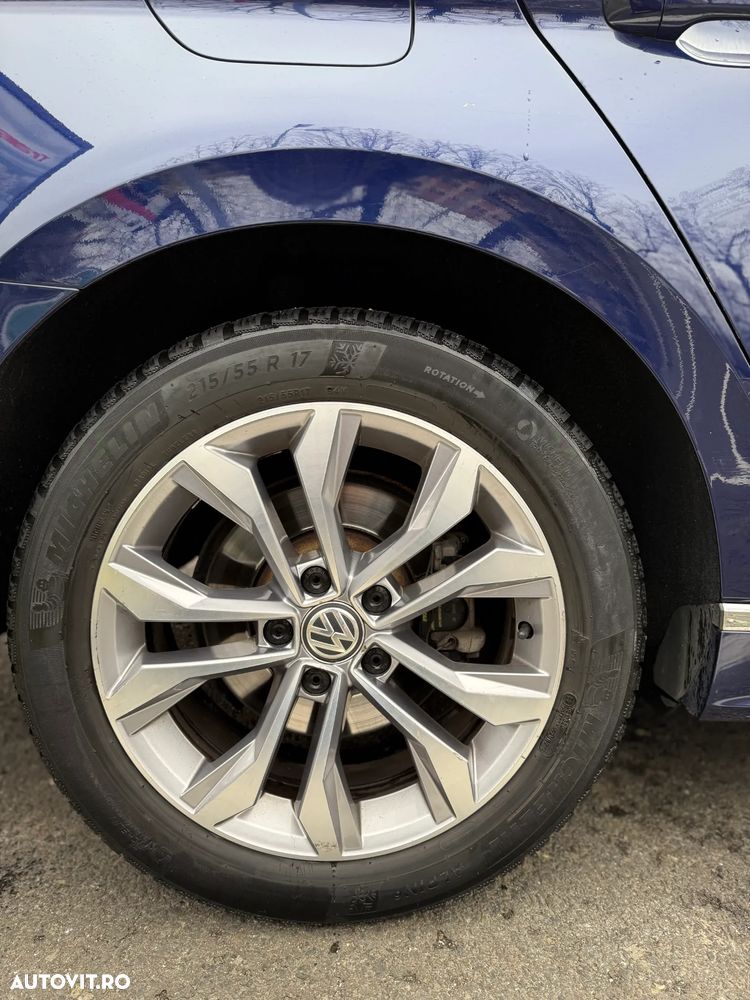 Volkswagen Passat 2.0 TDI DSG R Executive - 11