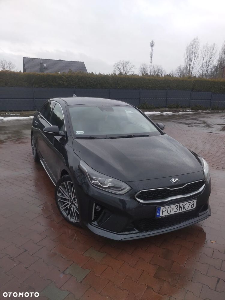 Kia ProCeed - 1