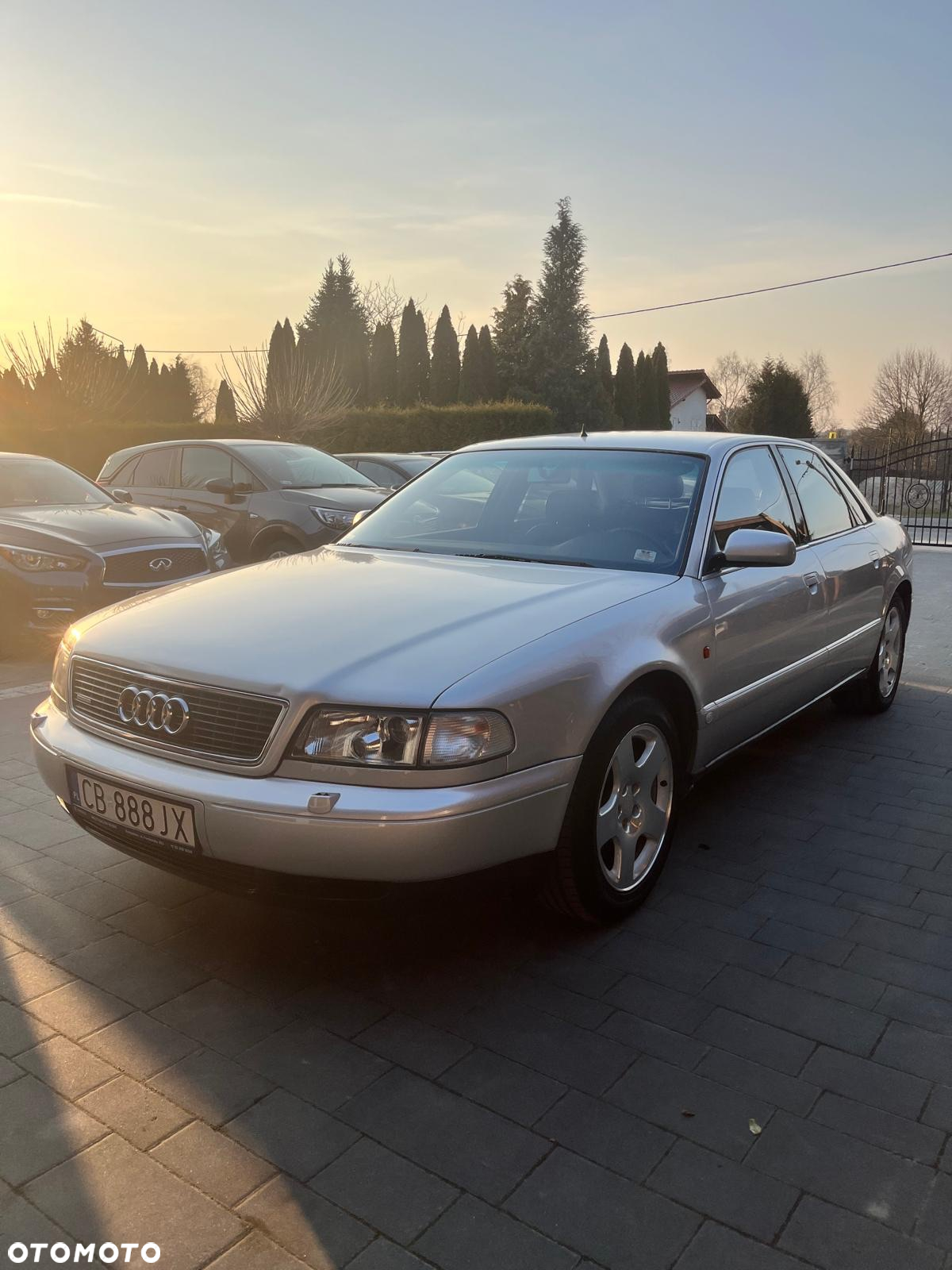 Audi A8 - 2