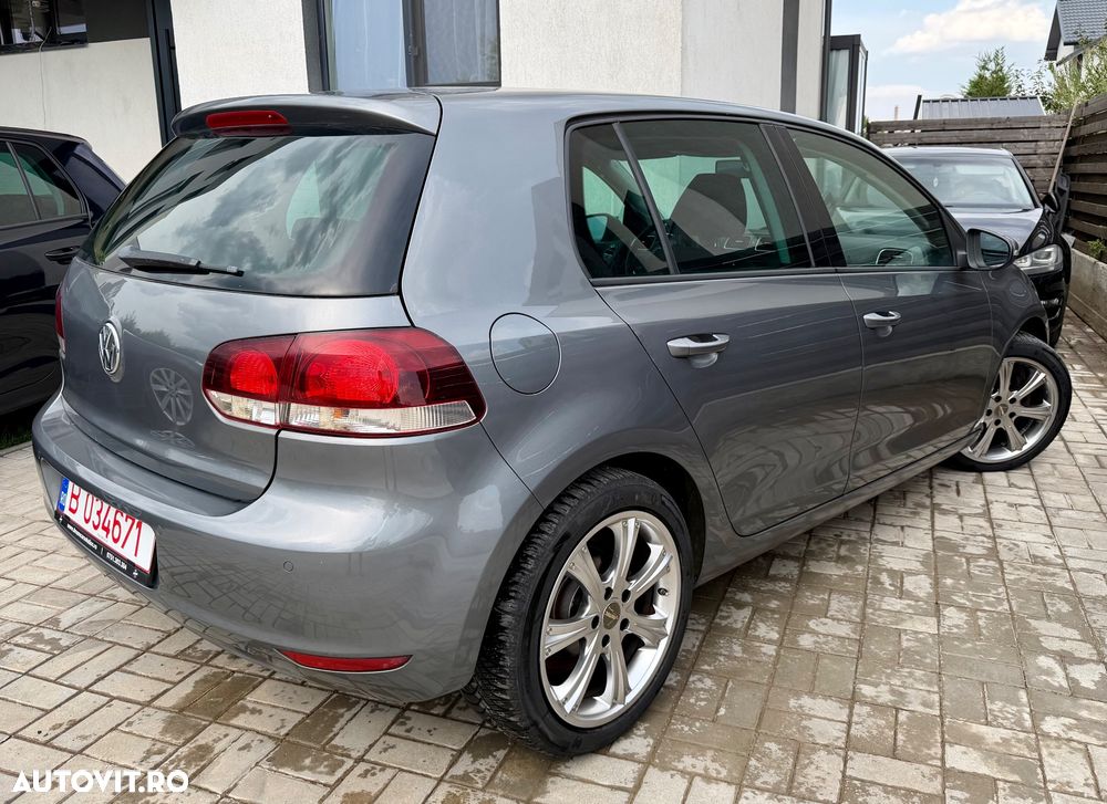 Volkswagen Golf 1.4 TSI Highline - 17