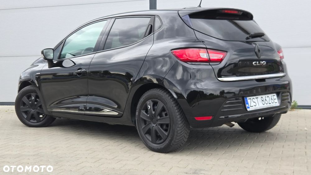 Renault Clio 1.2 16V Limited - 10