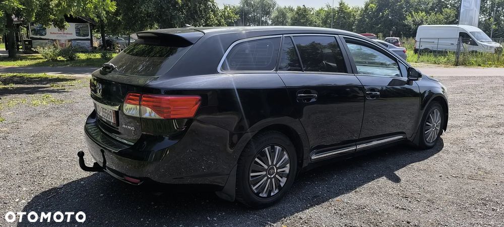 Toyota Avensis 2.0 D-4D PowerBoost Active - 3