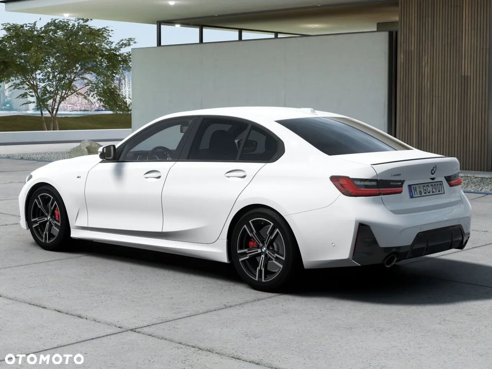 BMW Seria 3 320d xDrive mHEV M Sport - 3