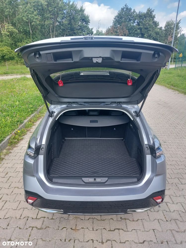 Peugeot 308 1.5 BlueHDi Allure S&S EAT8 - 19
