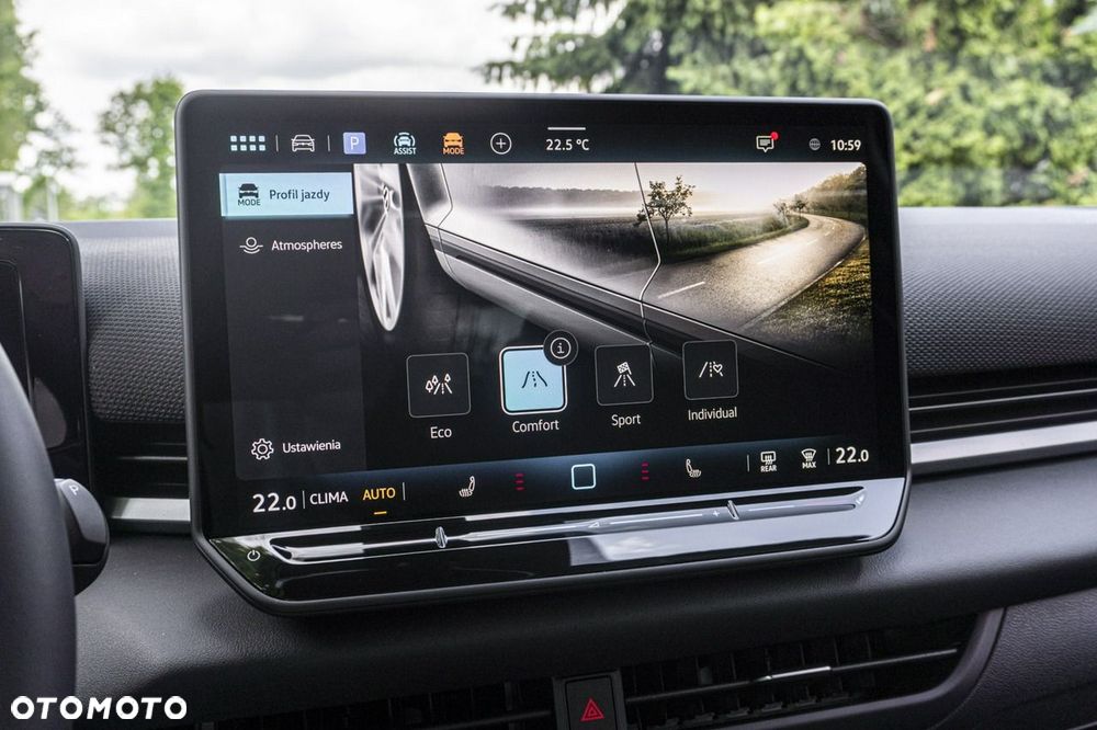 Volkswagen T-Roc - 26