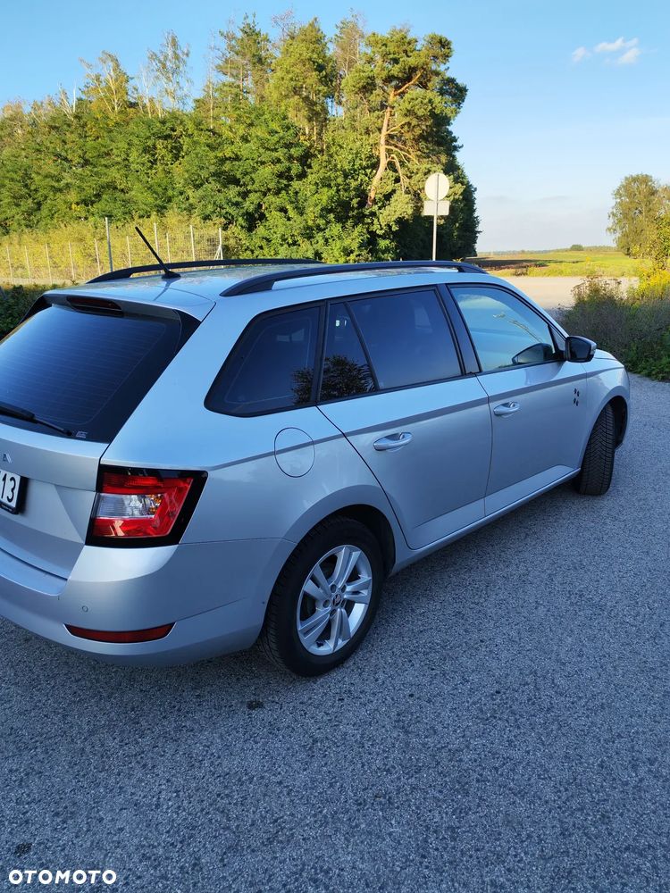 Skoda Fabia 1.0 TSI Ambition - 4