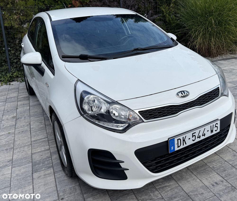 Kia Rio 1.2 Business Line - 12
