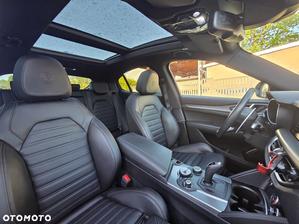 Alfa Romeo Stelvio 2.0 Turbo Veloce Q4 - 18