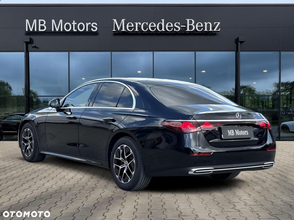 Mercedes-Benz Klasa E - 8