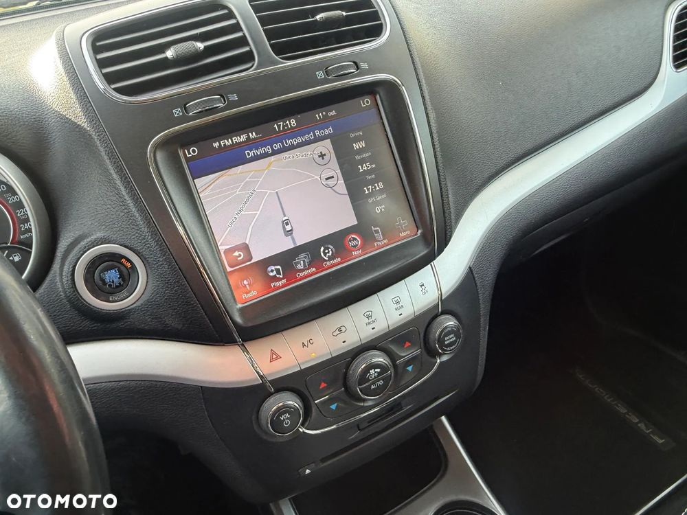 Fiat Freemont 2.0 Multijet 16V DPF Automatik Allrad Lounge - 17