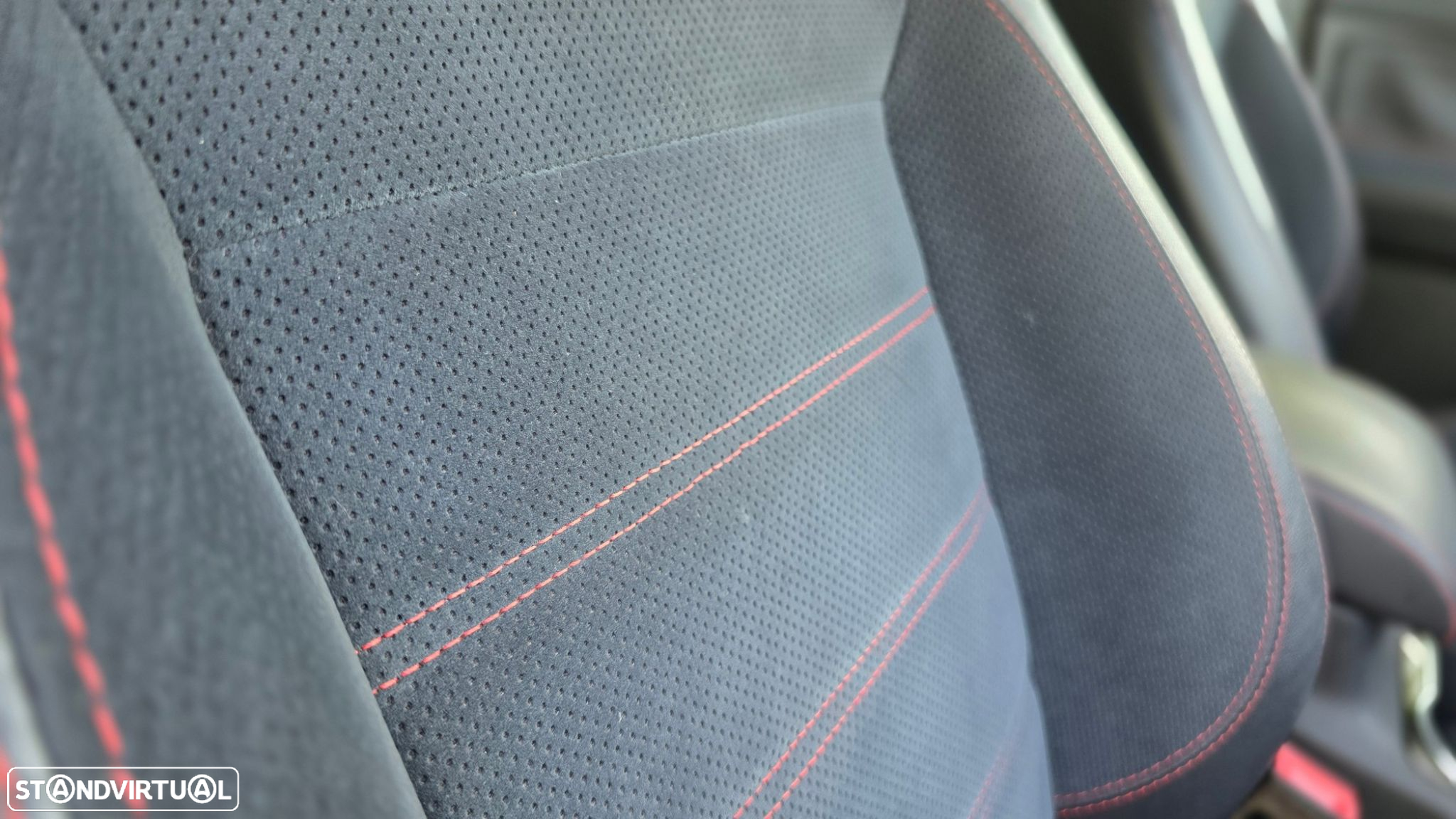 Ford S-Max 2.0 TDCi Titanium 7L - 21