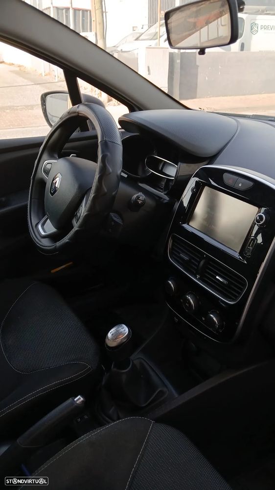 Renault CLIO 1.5 DCI - 5