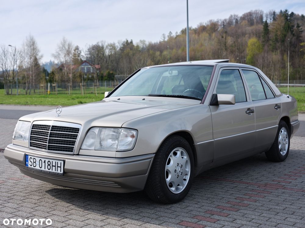Mercedes-Benz W124 (1984-1993) - 17