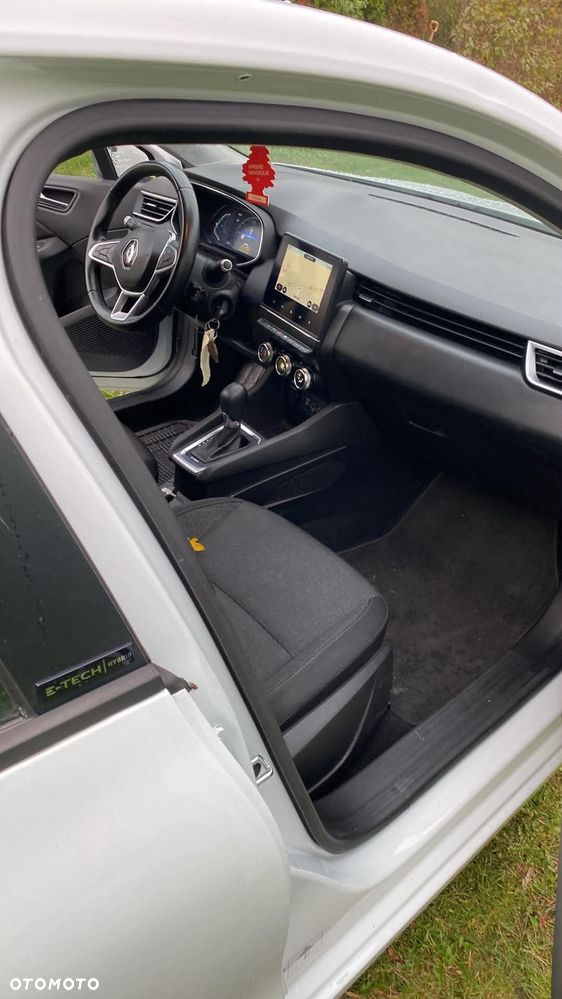 Renault Clio - 9