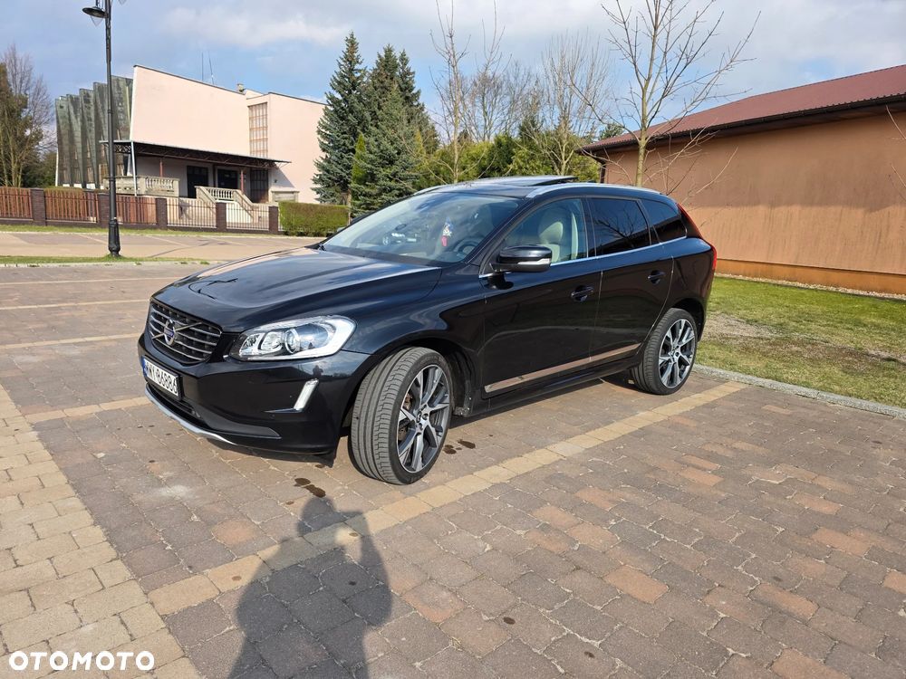 Volvo XC 60 D5 AWD Summum - 8